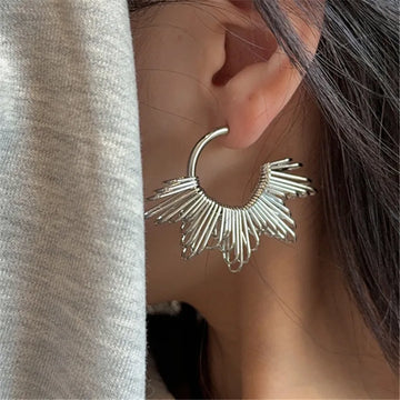 DAIIIBABYYY  -   Fashion Geometric Irregular Sundecal Flower Stud Earrings For Woman Wedding Jewelry Accessories Teacher Earrings Gifts